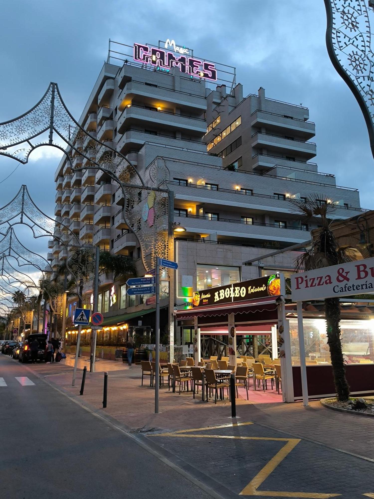Magic World Apartamento Lyz Y Mar أوروبيسا ذيل مار المظهر الخارجي الصورة